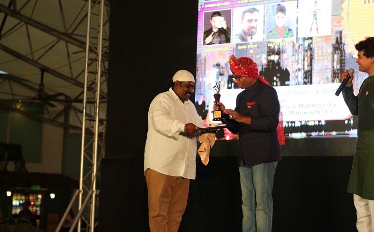  GAJENDRA WADHONKAR – ART GENIUS OF THE YEAR