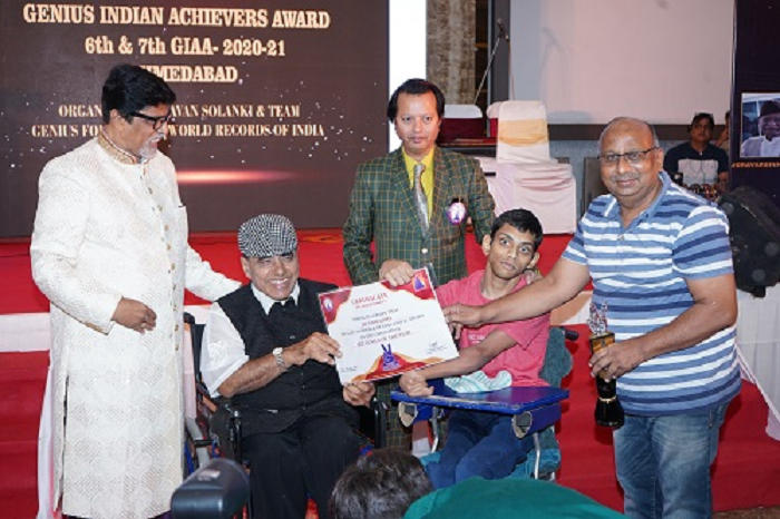  JAY GANGADIYA – ART GENIUS OF THE YEAR