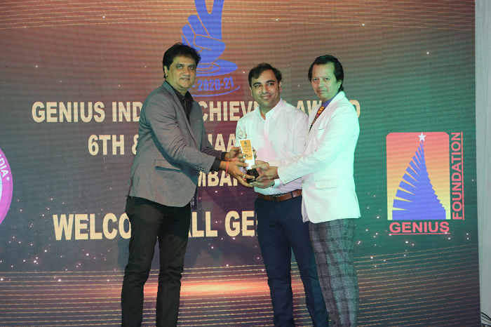  MANISH DHAMEJA – SOCIAL ENTHUSIAST OF THE YEAR
